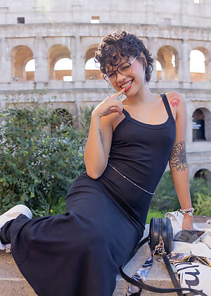 lilith baph rome 36 pics