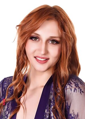 bed  istripper 15 pics