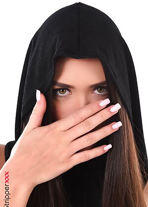 vixi istripper rafi 15 pics