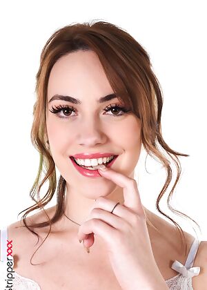 abby margarita istripper 15 pics