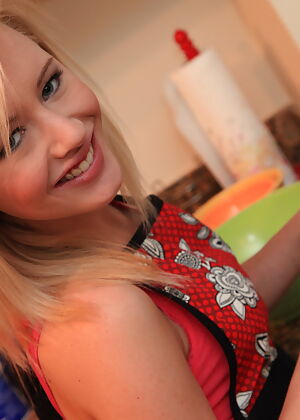 girl red over 10 pics