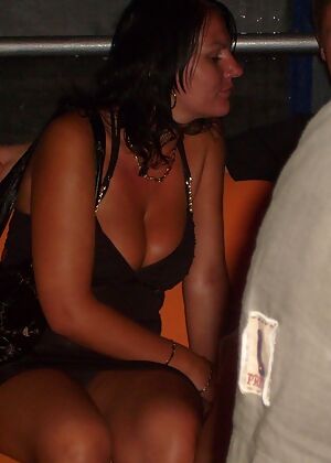 upskirt lace photo 12 pics