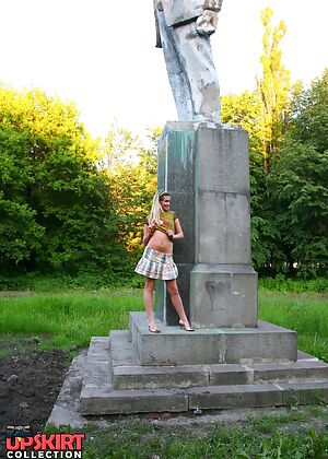 upskirt topless top 12 pics