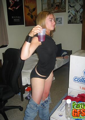 slut sluts oral 15 pics