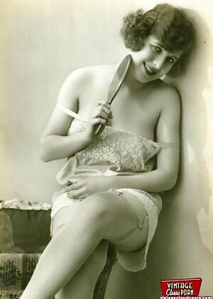 showing bodies several 12 pics