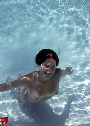 art part showing 12 pics