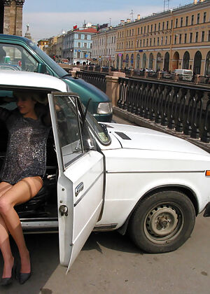 blonde pussy puss 16 pics