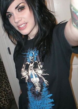 photo friend nude 15 pics