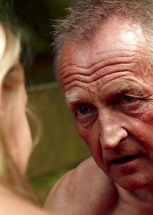 blond sucks blonde 15 pics