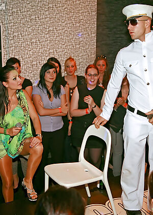 horny ucking sucking 15 pics