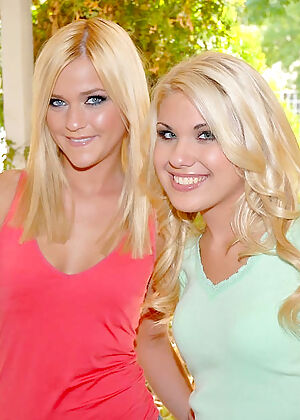 girl double cum 13 pics