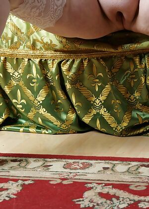 shows dress naughty 20 pics