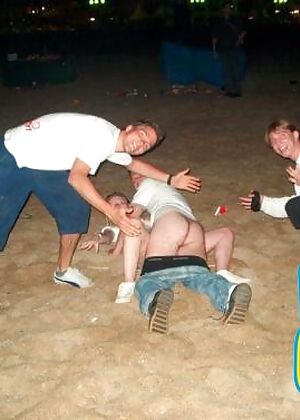 bra oil chick 12 pics