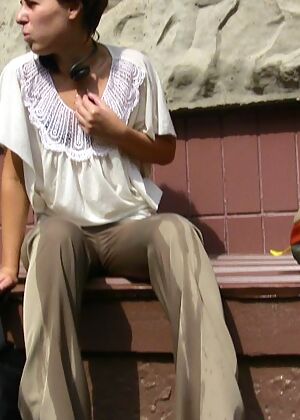 home chick time 16 pics