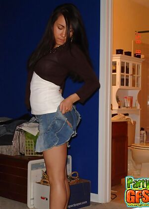 show showing wild 12 pics