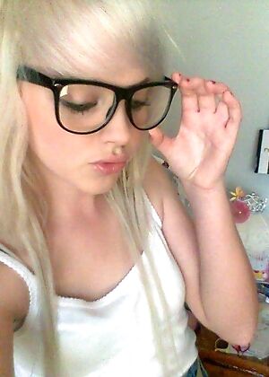 girls slutty slut 12 pics