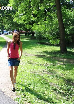 girls outdoor door 8 pics