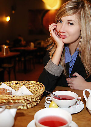 free erotic photo 16 pics