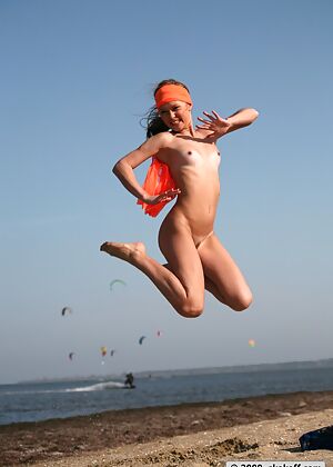 naked blonde blond 18 pics