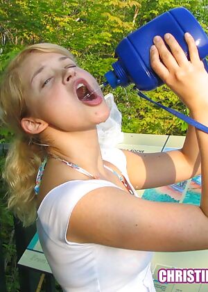 door outdoors outdoor 10 pics