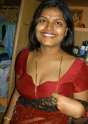 showing leave wife 15 pics