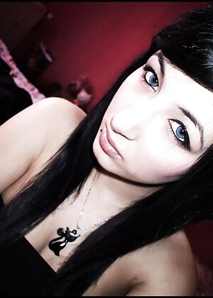 gf alternative gfs 12 pics