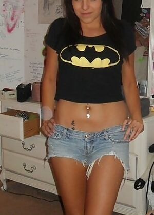 batgirl   1 pics