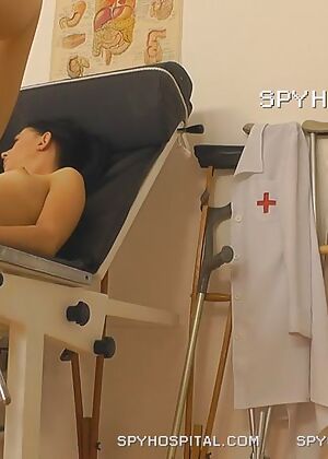 exam spying babe 12 pics