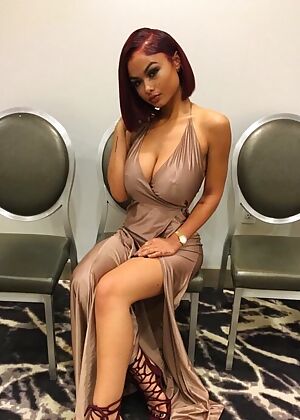 laced   1 pics