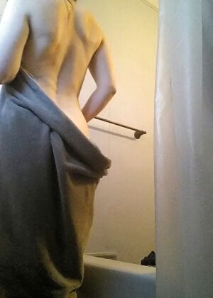 texts   2 pics