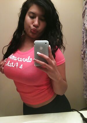 curvy  indian 15 pics