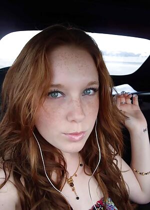 amateur   2 pics