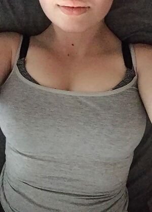    2 pics