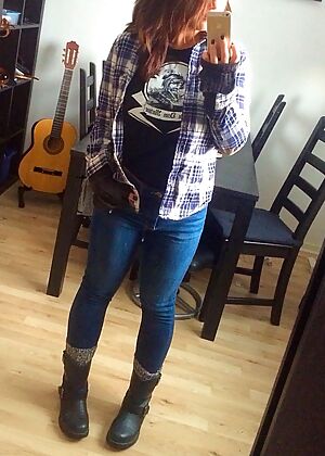    2 pics