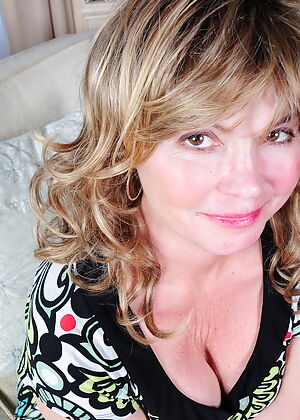 naughty playing house 12 pics