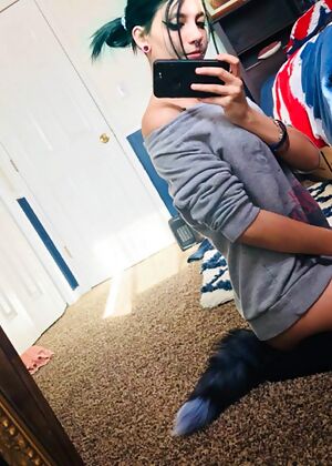    1 pics