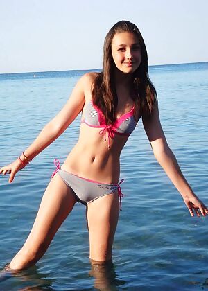 pretty   1 pics