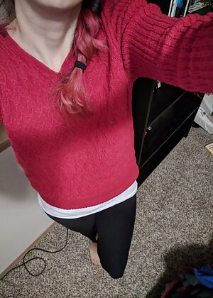    4 pics