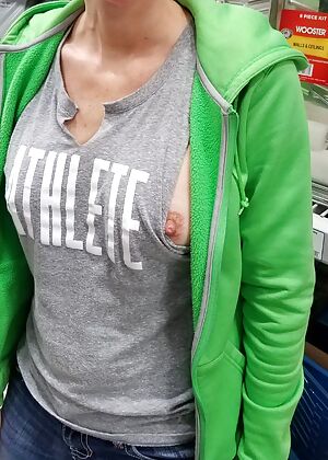 showing lowe nipple 1 pics