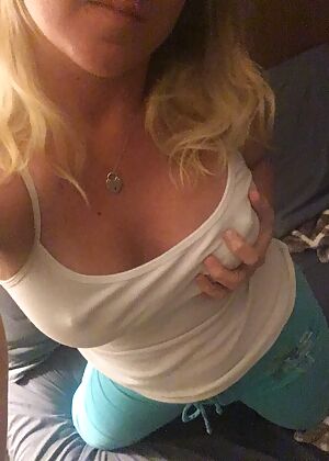 boobs   1 pics