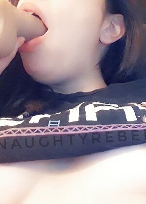 9naughtyrebel2   5 pics