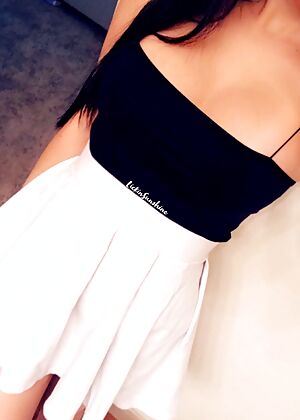    4 pics