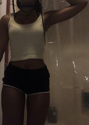    3 pics