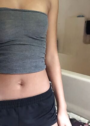    2 pics