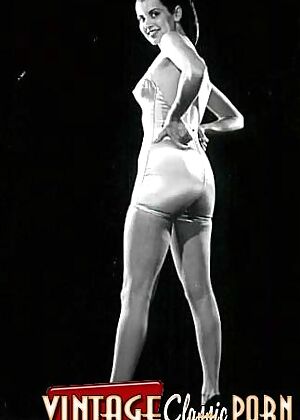 Vintage Classic Porn #11 of 12
