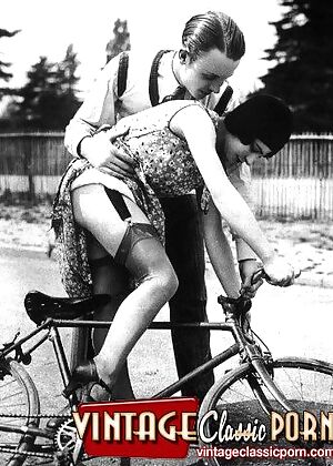 Vintage Classic Porn #12 of 12