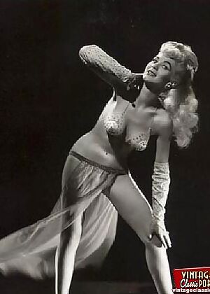 Vintage Classic Porn #6 of 12