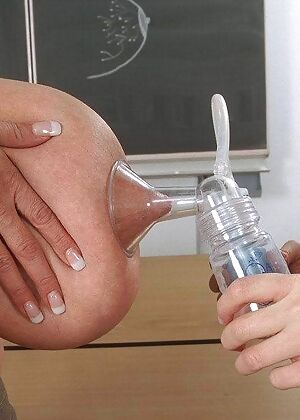 Weird Porn Pics #7 of 12