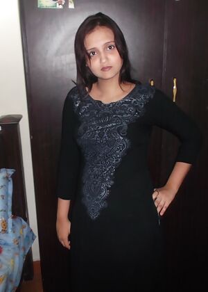 Indian Amateur Babes #2 of 11