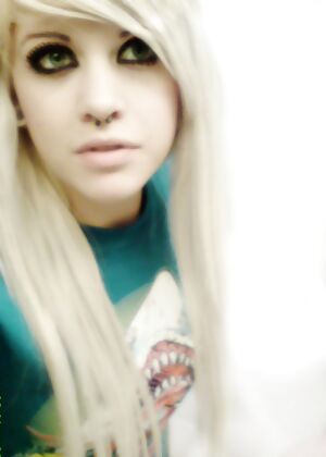 Amateur Emo Girls #3 of 12